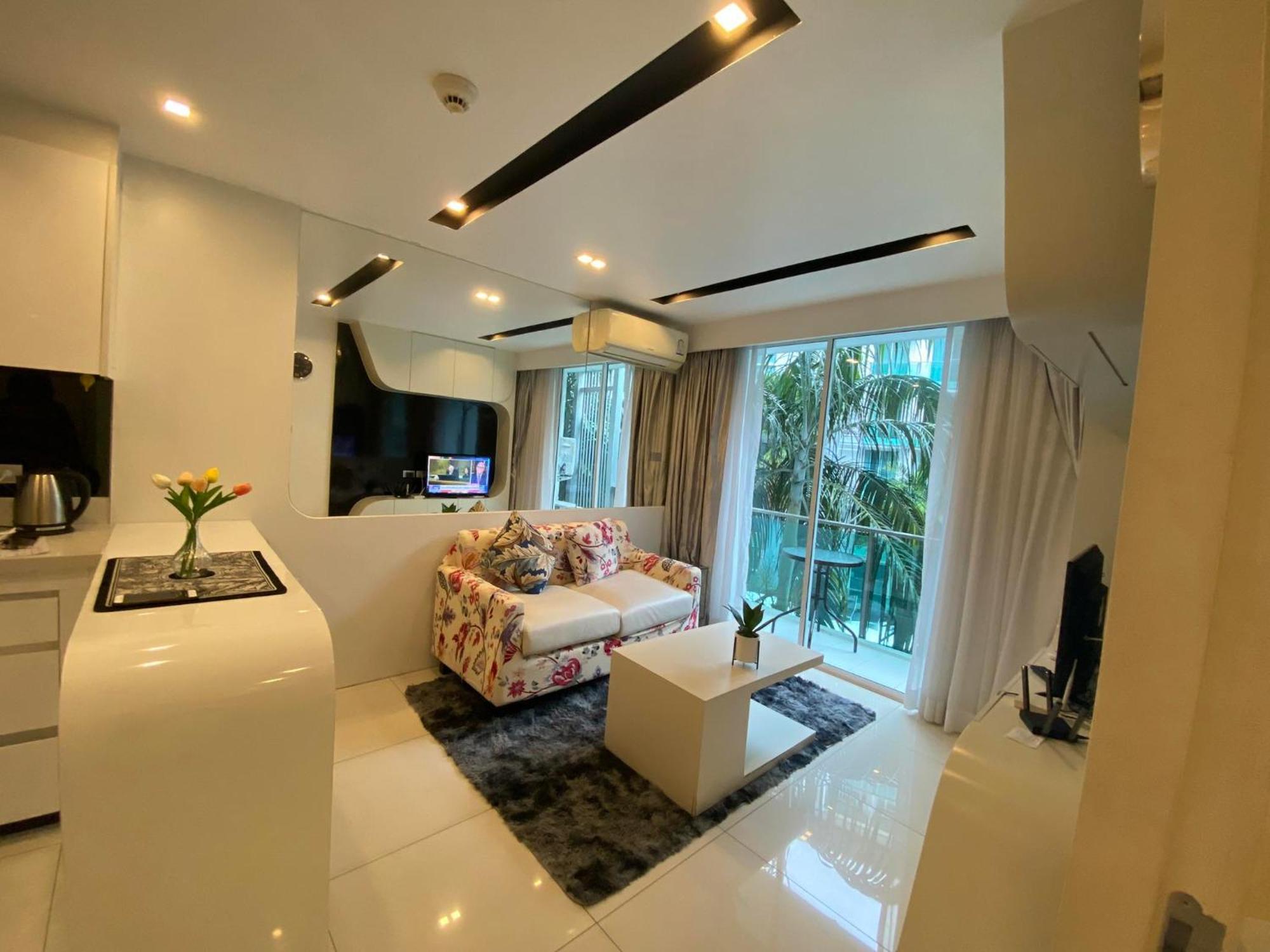 City Center Residents Pattaya Exterior photo
