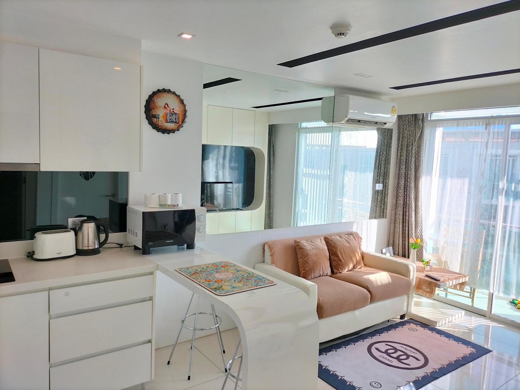 City Center Residents Pattaya Exterior photo