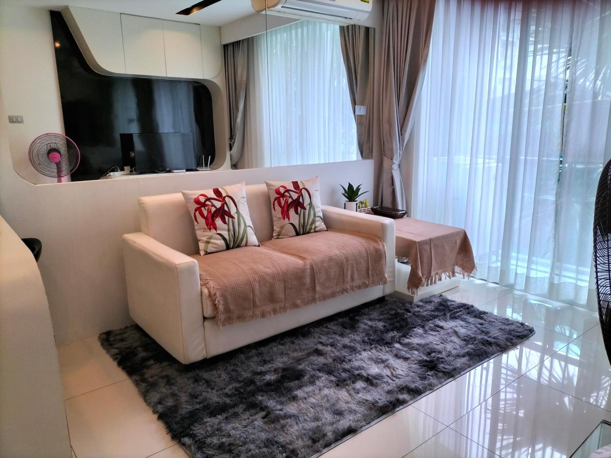City Center Residents Pattaya Exterior photo