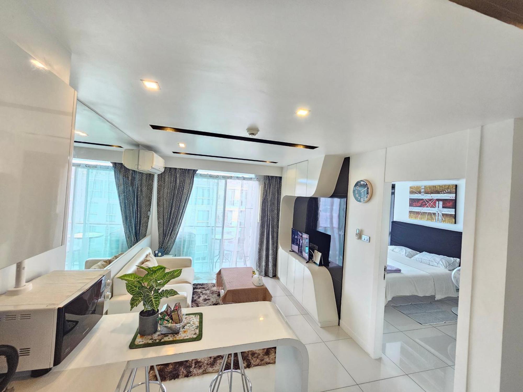 City Center Residents Pattaya Exterior photo