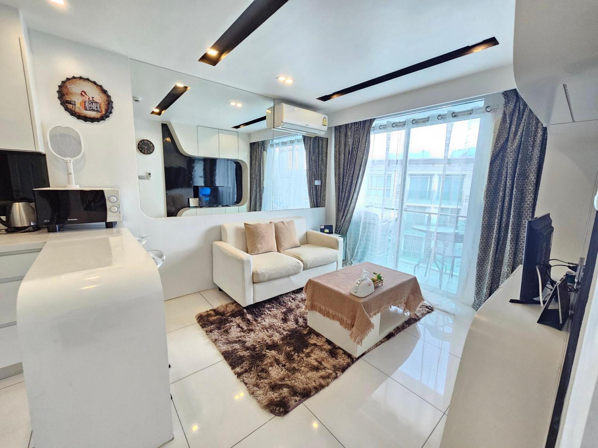 City Center Residents Pattaya Exterior photo